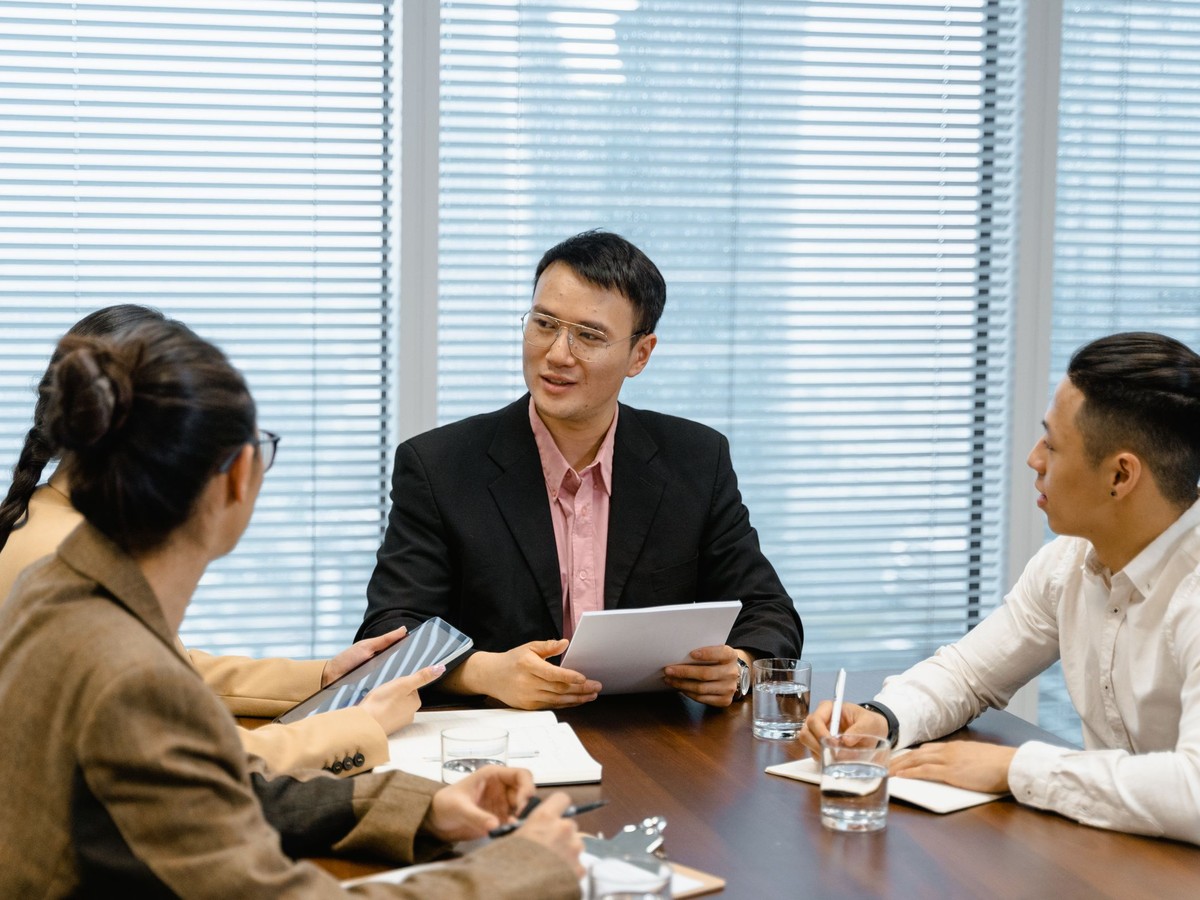 Colleagues planning a marketing campaign together